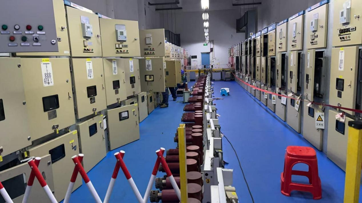 首台套大型火电机组A修圆满完成、一次并网发电